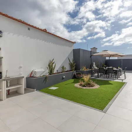 Casa de Férias Vila Sun House